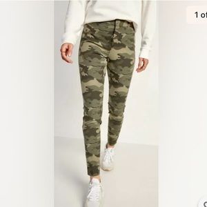 NWT Olive Green Camo, High Rise, Pixie Pants